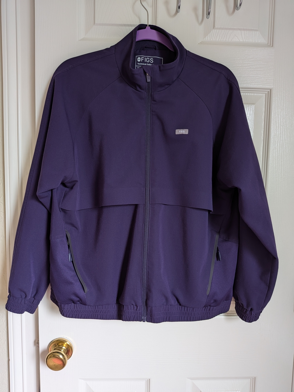 FIGS Cobaki Purple Zip-Front Jacket Large, Like New